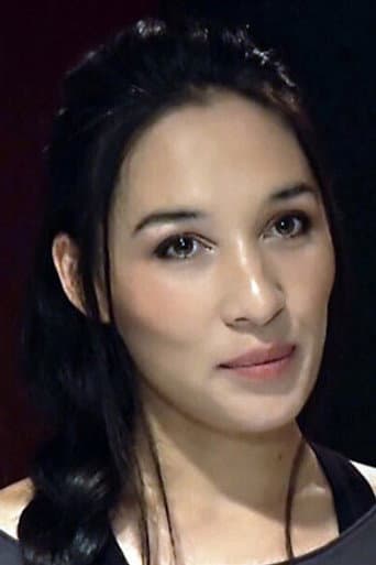 Julia Bui Ngoc