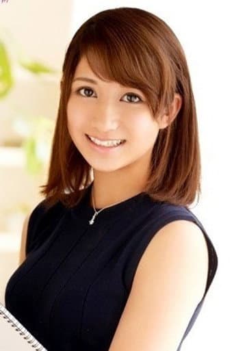 高城アミナ