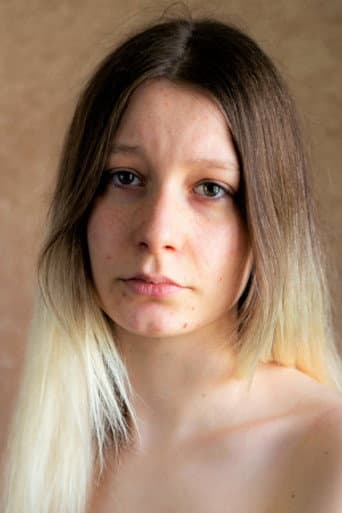 Flore Pensaert