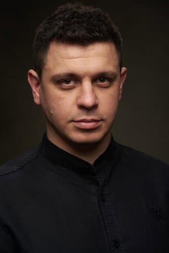 Максим Казаков