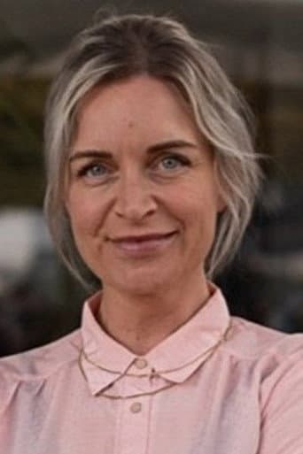 Nina Lind