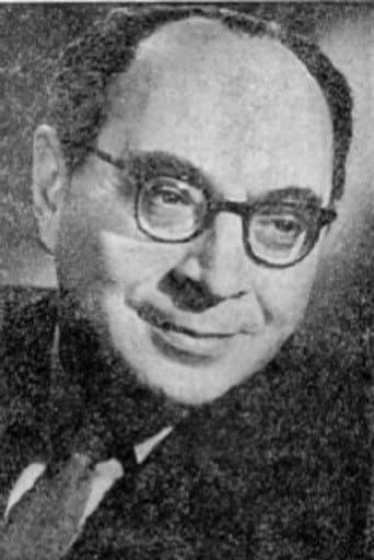 Константин Исаев