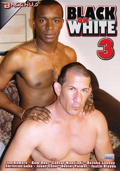 Постер: Black on White 3