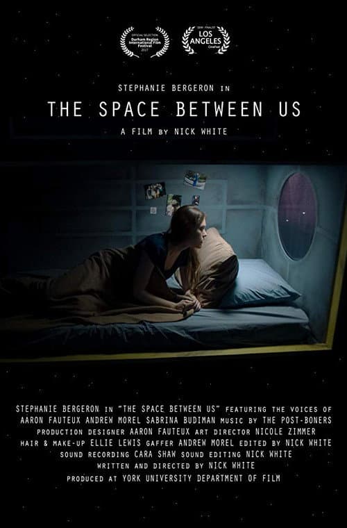 Постер: The Space Between Us