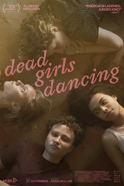 Постер: Dead Girls Dancing