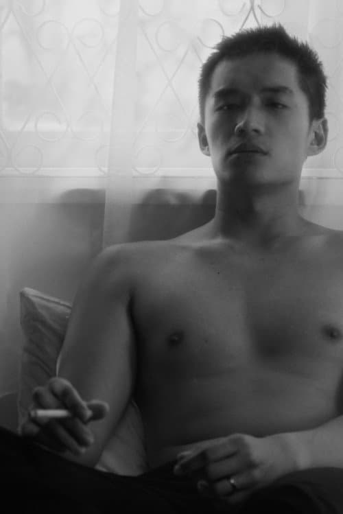 Постер: The Cigarette