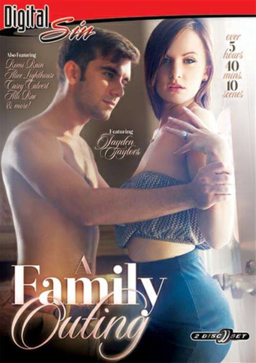 Постер: A Family Outing