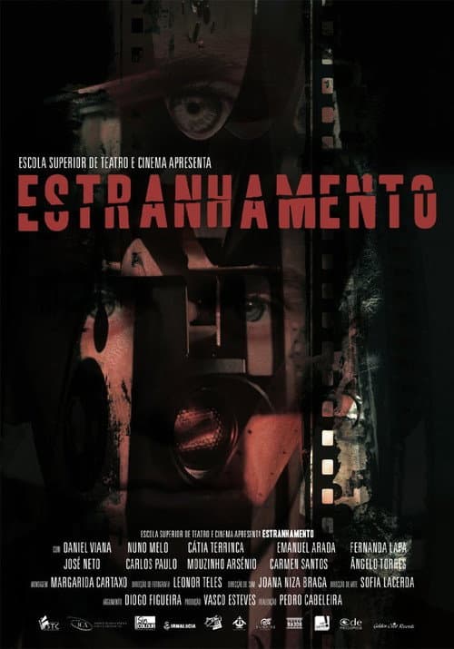 Постер: Estranhamento