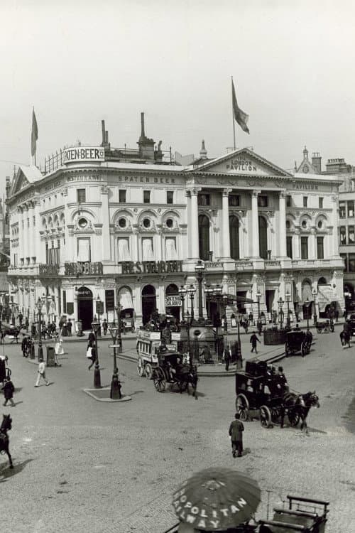 Постер: On a Runaway Motor-Car Through Piccadilly Circus