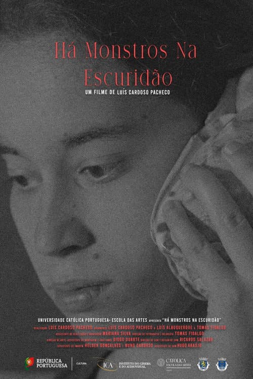 Постер: Há Monstros na Escuridão