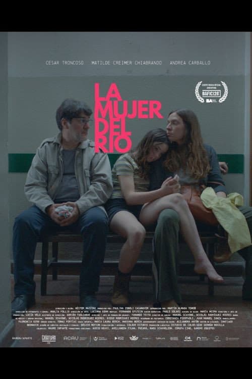 Постер: La mujer del río