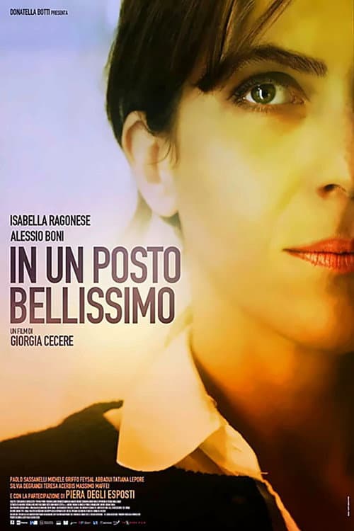 Постер: In un posto bellissimo