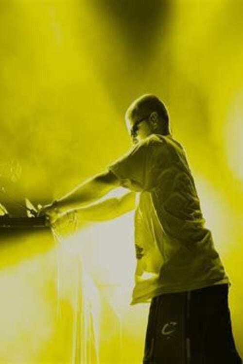 Постер: MYD LIVE EXPERIENCE