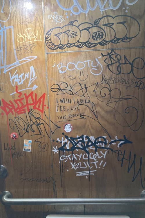 Постер: VCU Bathroom Tier List