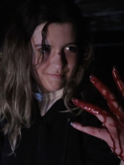 Постер: She’s Not A Werewolf