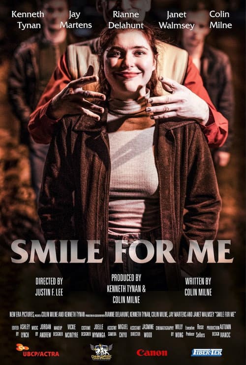 Постер: Smile For Me