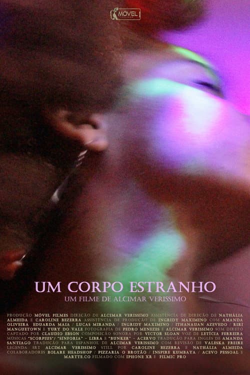 Постер: Um corpo estranho