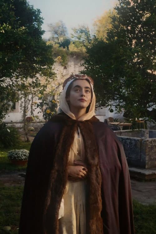 Постер: Beatriz, The Wife