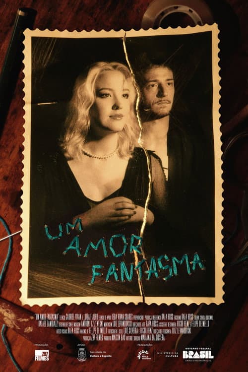 Постер: Um amor fantasma