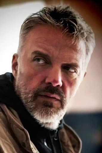 Александр Черняев