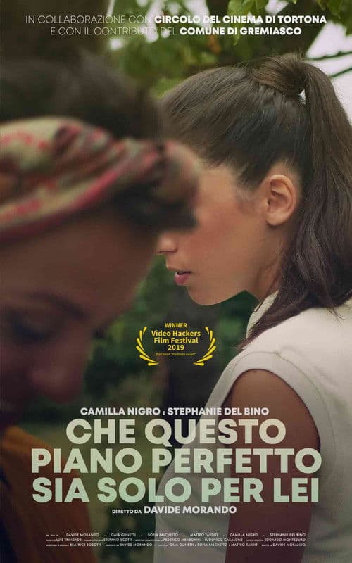 Постер: Che questo piano perfetto sia solo per lei