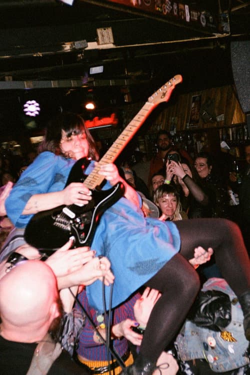 Постер: Screaming Females Do Alaska