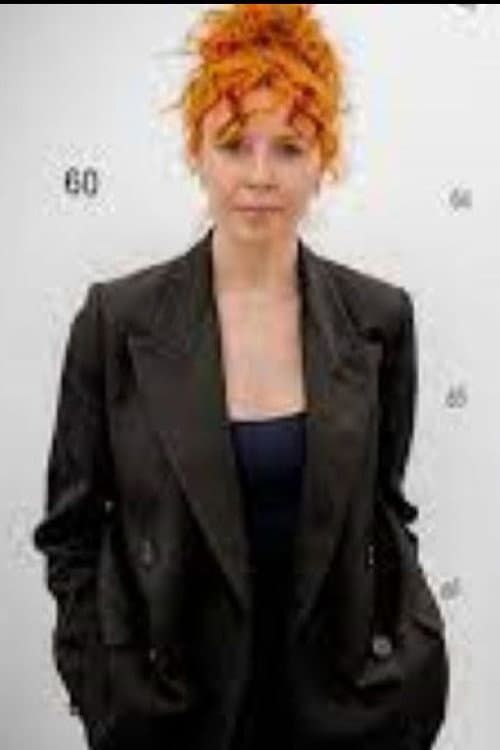 Постер: Stacey Dooley: Inside the Undertakers